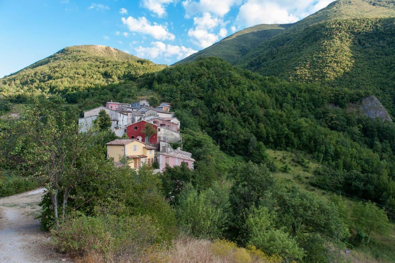 Agriturismo Slowcanda Cardella Εξωτερικό φωτογραφία